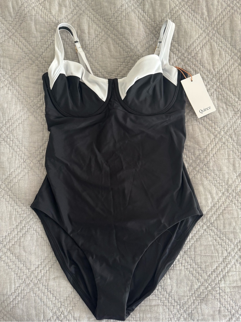 ✨NWT Quince Italian Underwire One-Piece Swimsuit / Limited Edition Size L